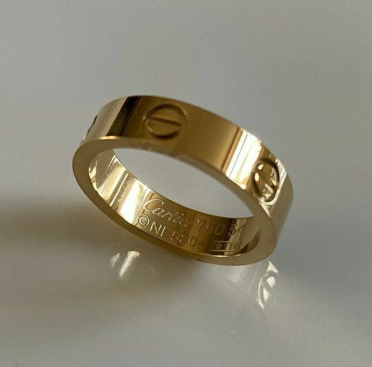 LOVELY rings 🤍’