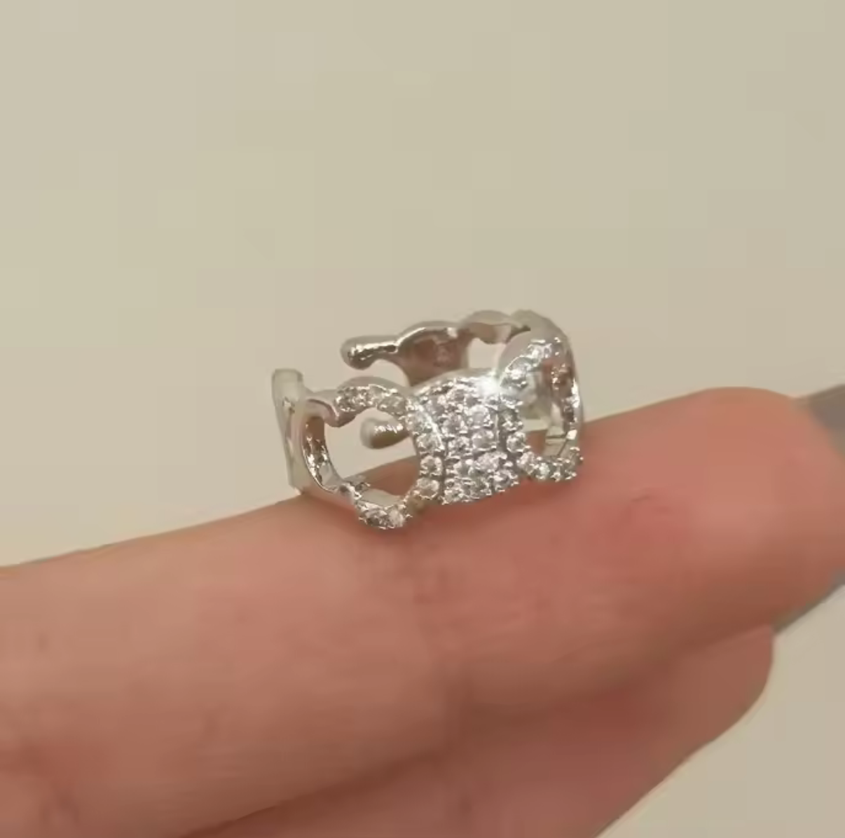 CELI earcuffs💛🩶’