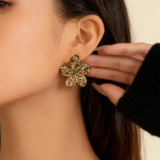 LEO FLOWER EARCANDY 🐆🤍